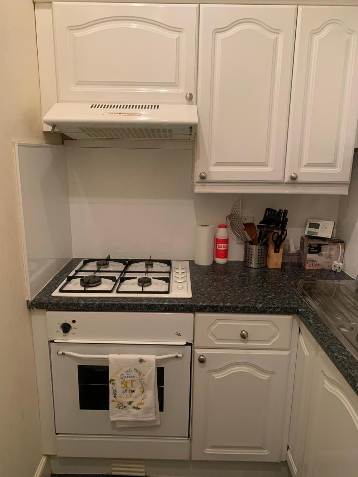Northern Cosy 1 Bedroom Apartment - Aberdeen Абърдийн Екстериор снимка